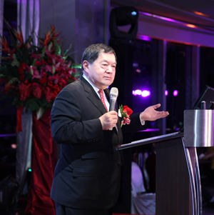Reshape the Retail Industry——
Chairman Douglas Hsu’s Address at FEDS “50th Anniversary” Vendors’ Party