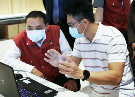 Far Eastern Memorial Hospital remote medical care was introduced into new Taipei Sanchung Quarantine Center for the first time