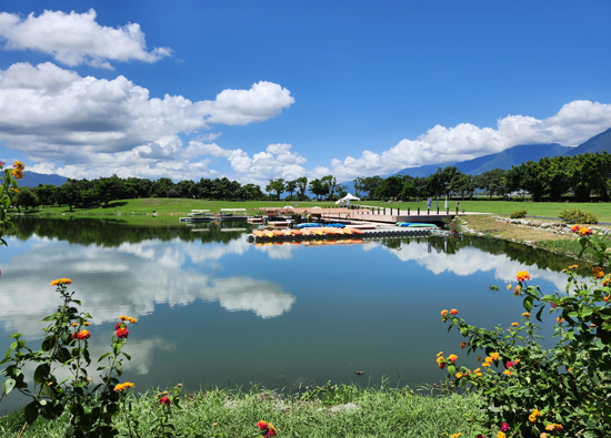 A journey full of surprises and luck in Huadong