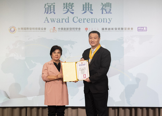 Yuan Ze University's technological innovation and bilingual education have been recognized and set a benchmark in Taiwan