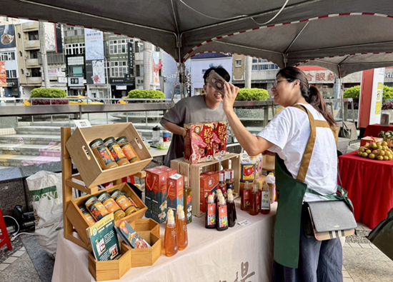 Big City Far Eastern Big City Shopping Malls gather momentum and cultivate locally