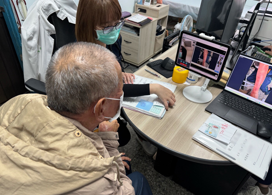 Far EasTone Telecommunication 5G Remote Diagnosis and Treatment Platform Achieves 100% Coverage in Taitung County