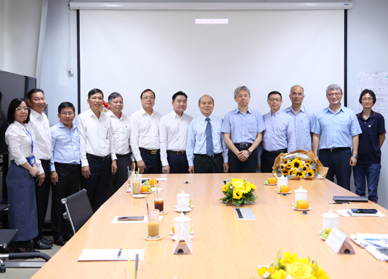 Ho Chi Minh City government team visits Far Eastern Polytex (Vietnam) to affirm achievements in green manufacturing and sustainability development