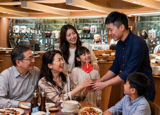 Tainan Far Eastern Group launches floral exhibition, experiential courses, and dining benefits for Mother's Day at Shangri La