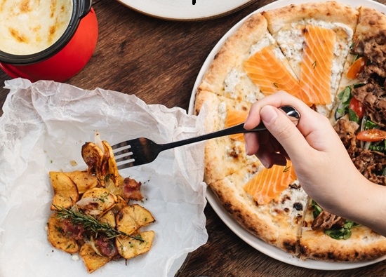 MỘT BUỔI TỐI TẠI PIZZA 4P’S: KHI NGƯỜI ĂN CHAY VÀ ĂN MẶN CÓ THỂ “NGỒI CÙNG BÀN” MỘT CÁCH TRỌN VẸN